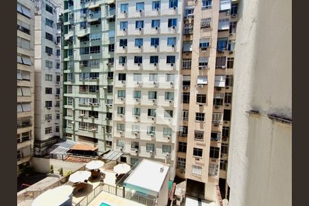 Sala - Vista de apartamento para alugar com 3 quartos, 90m² em Copacabana, Rio de Janeiro