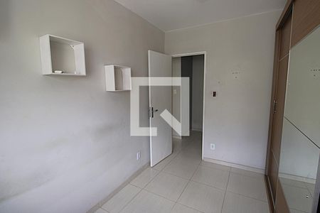 Quarto 1 de apartamento para alugar com 2 quartos, 60m² em Tomás Coelho, Rio de Janeiro