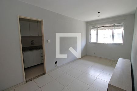 Sala de apartamento para alugar com 2 quartos, 60m² em Tomás Coelho, Rio de Janeiro