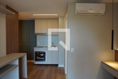 Studio de kitnet/studio para alugar com 1 quarto, 26m² em Pinheiros, São Paulo