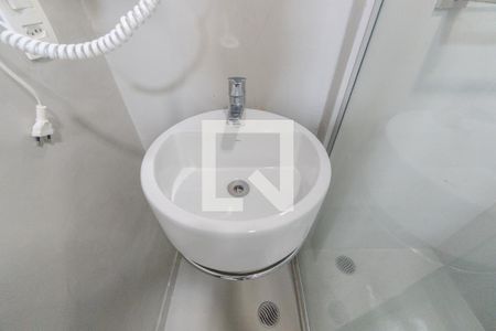 Banheiro de kitnet/studio à venda com 1 quarto, 22m² em Centro, São Paulo