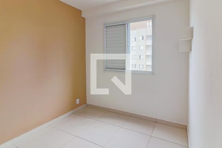 Quarto 1 de apartamento para alugar com 2 quartos, 53m² em Jardim do Lago, São Paulo