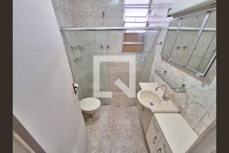 Banheiro  de apartamento à venda com 2 quartos, 65m² em Glória, Rio de Janeiro