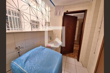 Apartamento à venda com 3 quartos, 110m² em Santa Tereza, Belo Horizonte