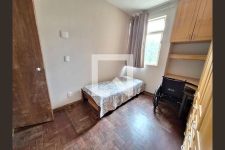 Apartamento à venda com 3 quartos, 110m² em Santa Tereza, Belo Horizonte