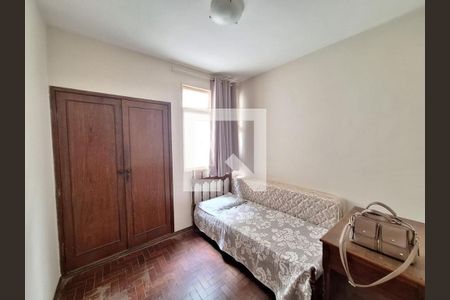 Apartamento à venda com 3 quartos, 110m² em Santa Tereza, Belo Horizonte