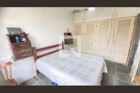 Casa à venda com 3 quartos, 180m² em Piratininga, Niterói