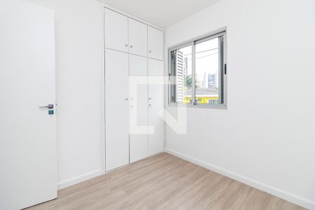 Quarto 1 de apartamento para alugar com 2 quartos, 61m² em Cidade Monções, São Paulo