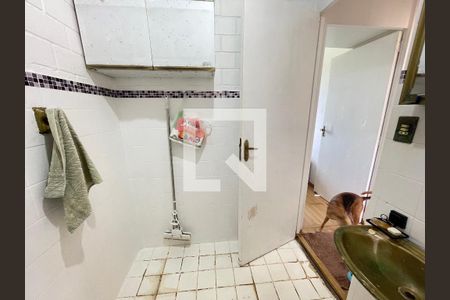 Apartamento à venda com 50m², 2 quartos e 1 vaga Apartamento à venda com 50m², 2 quartos e 1 vagaBanheiro