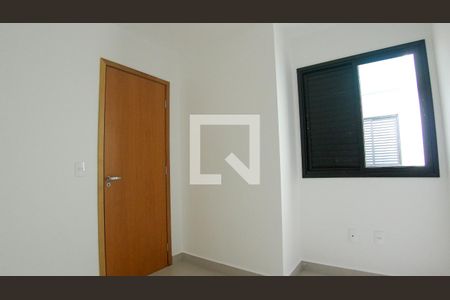 Quarto de casa à venda com 2 quartos, 75m² em Parque São Lucas, São Paulo