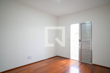 Quarto 1 de casa à venda com 2 quartos, 72m² em Vila Brasilio Machado, São Paulo