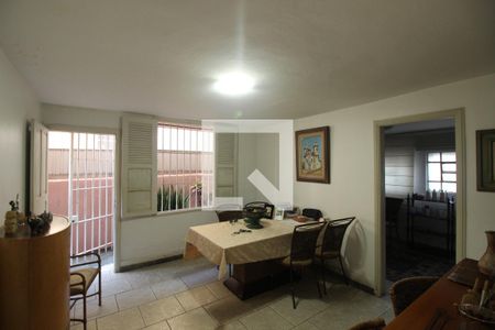 Casa à venda com 4 quartos, 200m² em Floresta, Belo Horizonte