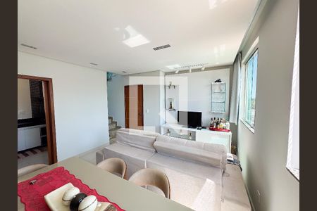 Sala de apartamento à venda com 3 quartos, 163m² em Santa Helena, Belo Horizonte