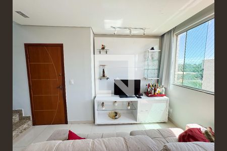 Sala de apartamento à venda com 3 quartos, 163m² em Santa Helena, Belo Horizonte