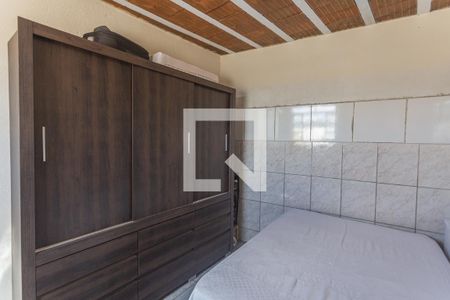 Quarto  de kitnet/studio para alugar com 1 quarto, 30m² em Cachoeirinha, Belo Horizonte