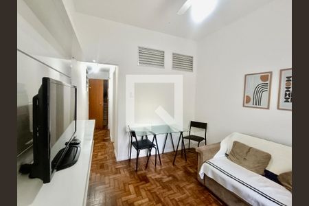 Sala de apartamento à venda com 1 quarto, 40m² em Copacabana, Rio de Janeiro