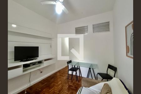 Sala de apartamento à venda com 1 quarto, 40m² em Copacabana, Rio de Janeiro