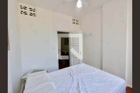 Quarto 1 de apartamento à venda com 1 quarto, 40m² em Copacabana, Rio de Janeiro