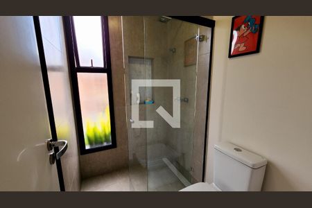 Casa à venda com 250m², 4 quartos e 4 vagas Casa à venda com 250m², 4 quartos e 4 vagasBanheiro 3