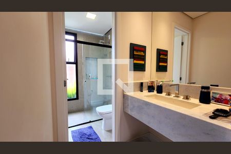 Casa à venda com 250m², 4 quartos e 4 vagas Casa à venda com 250m², 4 quartos e 4 vagasBanheiro 3