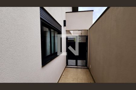 Casa à venda com 250m², 4 quartos e 4 vagas Casa à venda com 250m², 4 quartos e 4 vagasQuintal