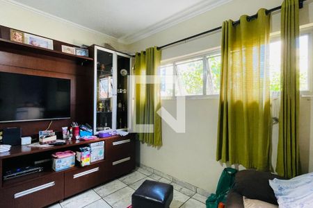 Sala de TV de casa à venda com 3 quartos, 330m² em Vila São João, Guarulhos