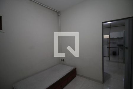 Quarto 2 de casa para alugar com 2 quartos, 50m² em Brás de Pina, Rio de Janeiro