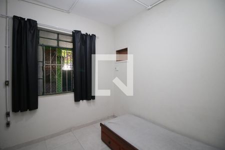 Quarto 2 de casa para alugar com 2 quartos, 50m² em Brás de Pina, Rio de Janeiro