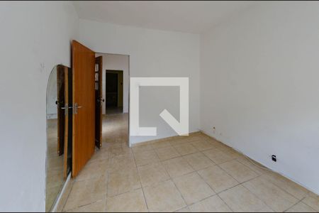 Quarto 1 de casa para alugar com 2 quartos, 65m² em São Pedro, Belo Horizonte