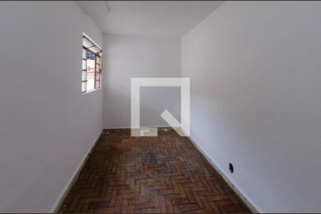 Quarto 2 de casa para alugar com 2 quartos, 65m² em São Pedro, Belo Horizonte