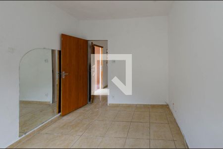 Quarto 1 de casa para alugar com 2 quartos, 65m² em São Pedro, Belo Horizonte