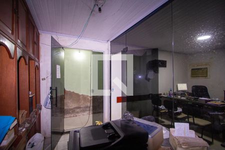 Sala de casa à venda com 8 quartos, 550m² em Centro, Niterói