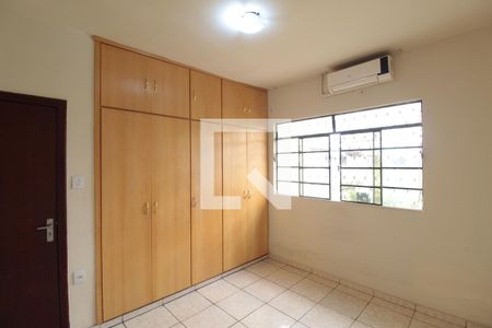 Casa Principal | Suite de casa à venda com 3 quartos, 360m² em Planalto, Belo Horizonte