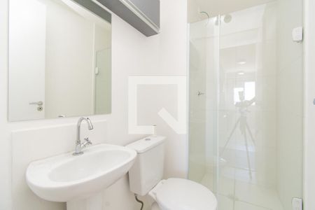 Banheiro de apartamento para alugar com 2 quartos, 36m² em Vila das Bandeiras, Guarulhos