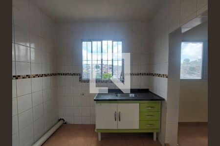 Sala/Cozinha de casa para alugar com 1 quarto, 40m² em Piraporinha, São Paulo