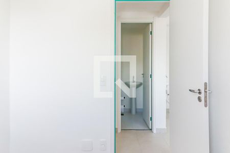 Quarto 1 de apartamento à venda com 2 quartos, 32m² em Jardim Celeste, São Paulo