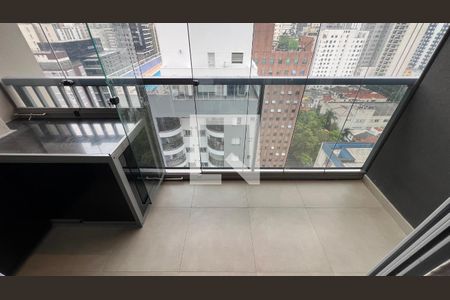 Varanda de kitnet/studio para alugar com 1 quarto, 22m² em Jardim Paulista, São Paulo