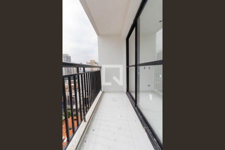 Varanda de kitnet/studio à venda com 1 quarto, 37m² em Vila Azevedo, São Paulo