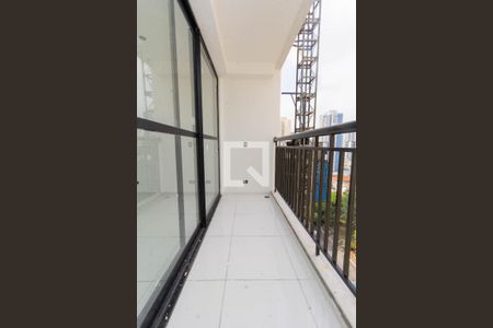 Varanda - Sala/Quarto/Cozinha de apartamento para alugar com 1 quarto, 23m² em Vila Azevedo, São Paulo