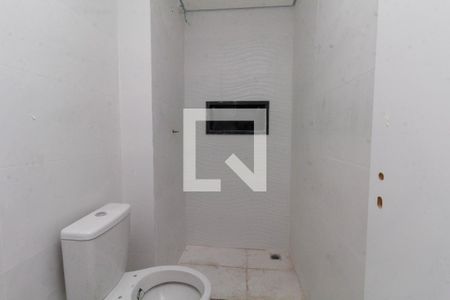 Banheiro de apartamento para alugar com 1 quarto, 23m² em Vila Azevedo, São Paulo