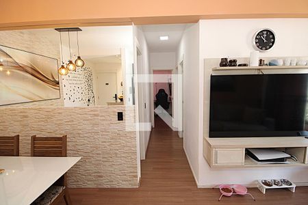 Corredor de apartamento à venda com 3 quartos, 65m² em Del Castilho, Rio de Janeiro