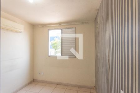 Quarto 2 de apartamento para alugar com 2 quartos, 48m² em Jardim Santa Lúcia, Campinas