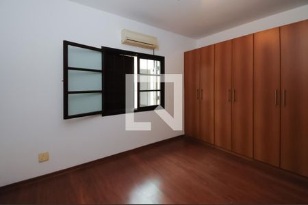 Quarto 1 ( Suíte ) de casa à venda com 3 quartos, 220m² em Nova Petrópolis, São Bernardo do Campo