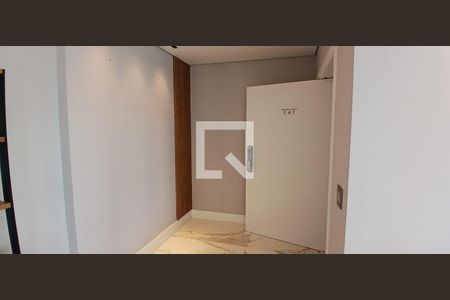 Foto 06 de apartamento à venda com 3 quartos, 221m² em Vila Romana, São Paulo