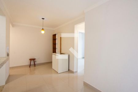 Sala de apartamento para alugar com 2 quartos, 78m² em Custódio Pereira, Uberlândia