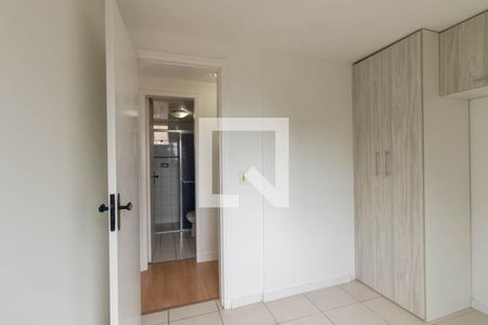 Quarto 1 de apartamento para alugar com 3 quartos, 58m² em Campo Comprido, Curitiba