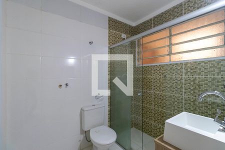 Banheiro de apartamento para alugar com 1 quarto, 37m² em Vila Lidia, Campinas