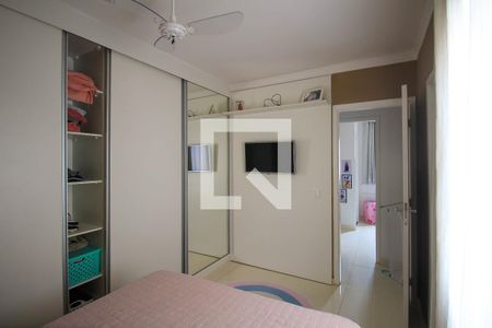 Quarto Suíte de casa à venda com 2 quartos, 67m² em Vila Ema, São Paulo