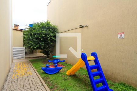 Casa à venda com 67m², 2 quartos e 1 vaga Casa à venda com 67m², 2 quartos e 1 vagaPlayground