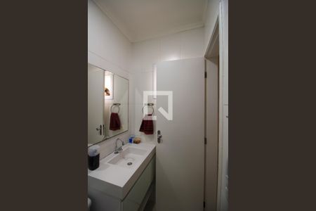 Casa à venda com 67m², 2 quartos e 1 vaga Casa à venda com 67m², 2 quartos e 1 vagaBanheiro da Suíte